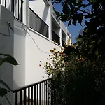 Kkaras 3 Star Hotel 2*