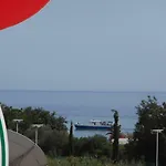 Kkaras 3 Star Hotel 2*
