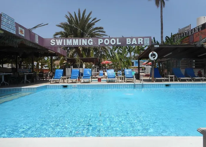 호텔 Kkaras 3 Star