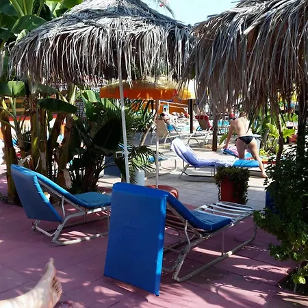 酒店 Kkaras 3 Star