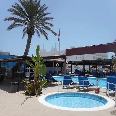 Kkaras 3 Star 2* 圣纳帕