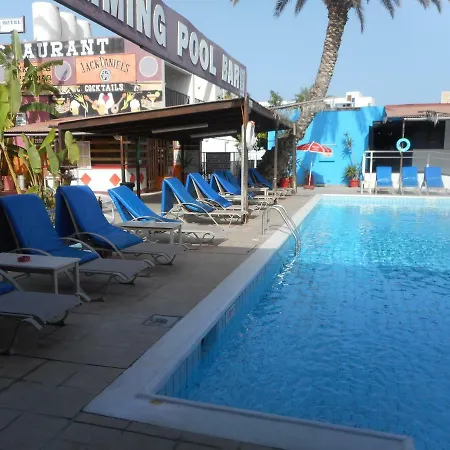 Kkaras 3 Star Szálloda 2*